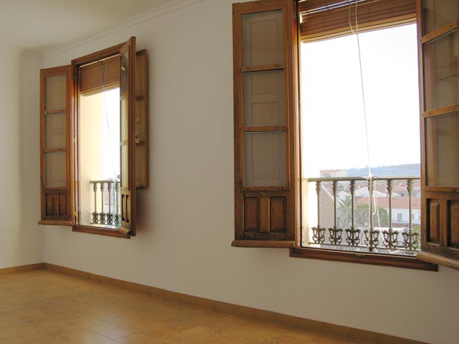 Habitaci&oacute;n-2 del chalet sito en C/ Vicente Cervantes n&ordm;1 de Zafra - PROHERGON