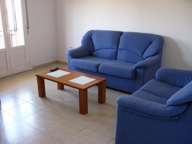 Sal&oacute;n-Estar del piso 1&ordm;B sito en Ctra. Vieja de la Puebla n&ordm;34 - PROHERGON